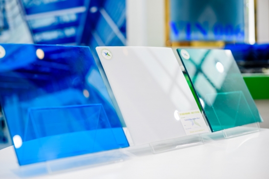 Tấm lợp lấy sáng đặc 1,7mm (ly)