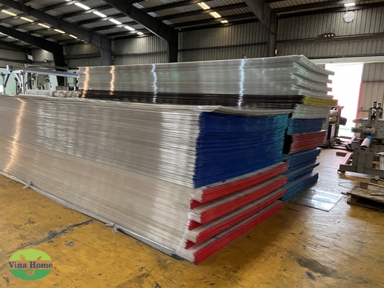 Tổng kho tấm lợp lấy sáng Poly rỗng